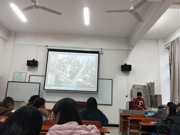 观看视频.jpg 观看视频.jpg