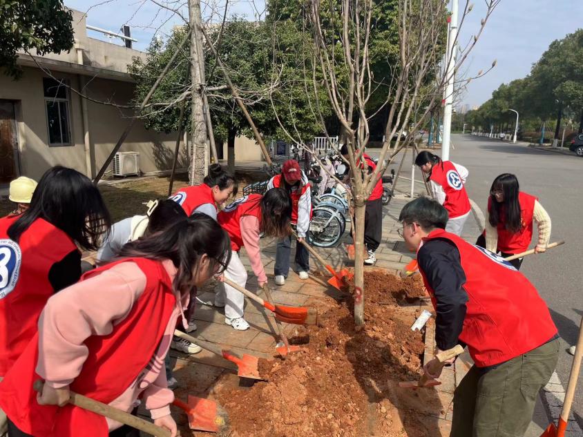 说明: 4c9384998779a62230936d36a515e96 说明: 4c9384998779a62230936d36a515e96